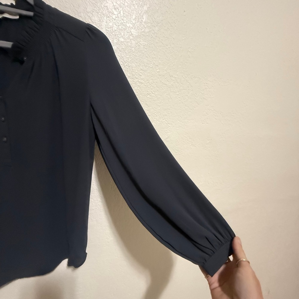 LOFT Petites Dark Gray Ruffle Neck Smocked Button Front Blouse XSP 487942 - Picture 6 of 10